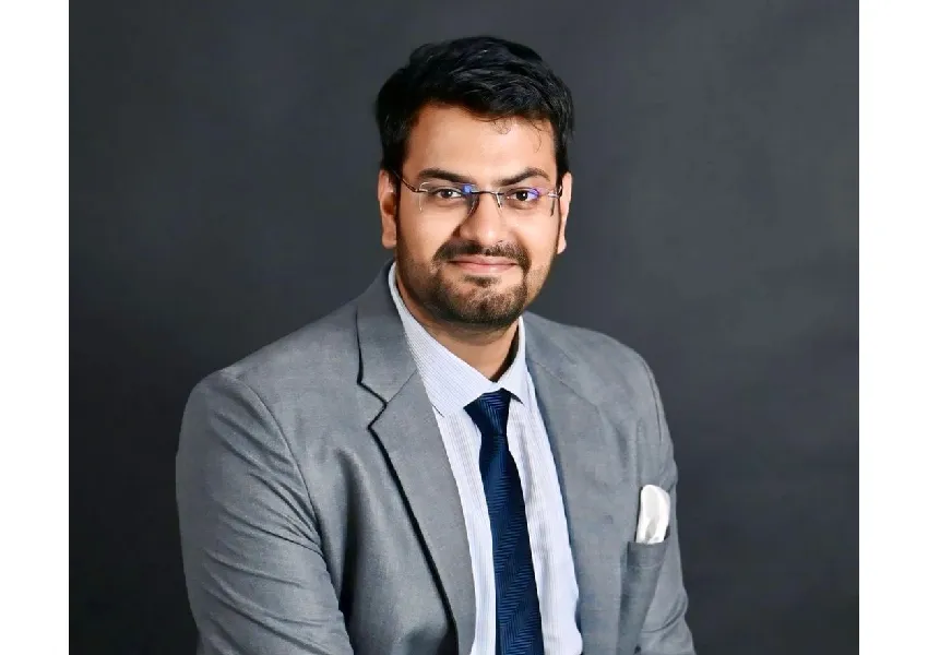Portrait of Dr. Vikas Aggarwal