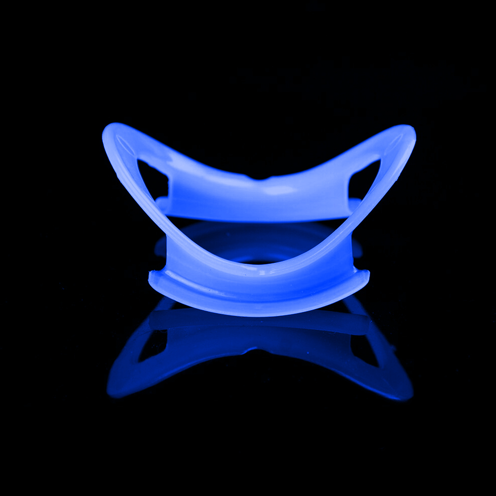 ET Dental Cheek And Lip Retractors