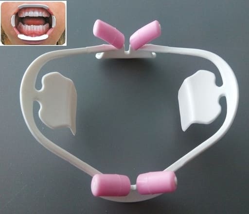 ET Dental Optiview 3D Cheek and lip Retractor 