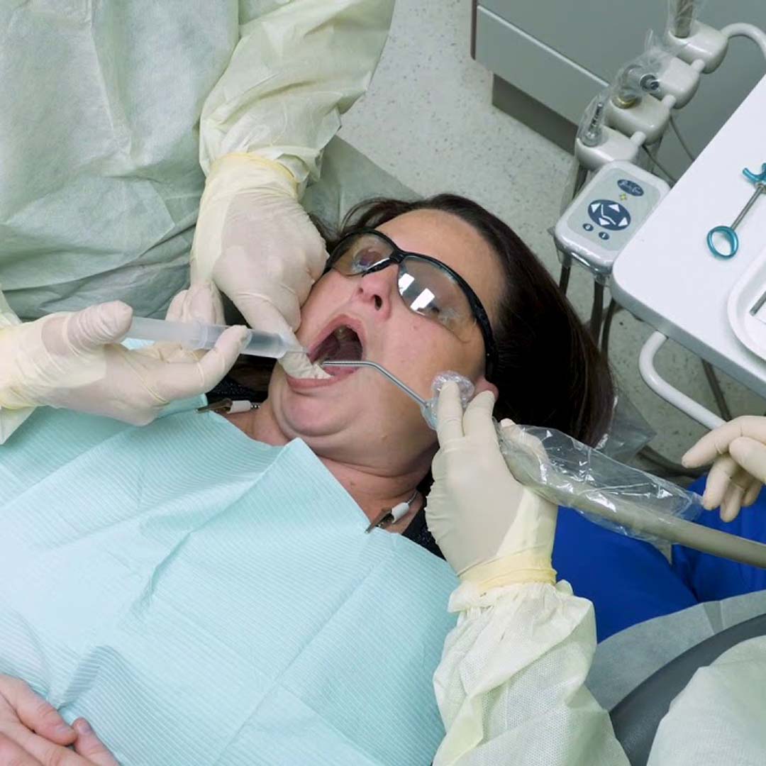 Waldent Suction Tube Curved 18cm