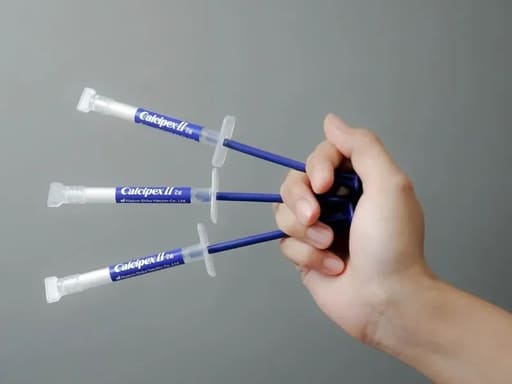 J Morita calcipex II Water Based Calcium Hydroxide Paste