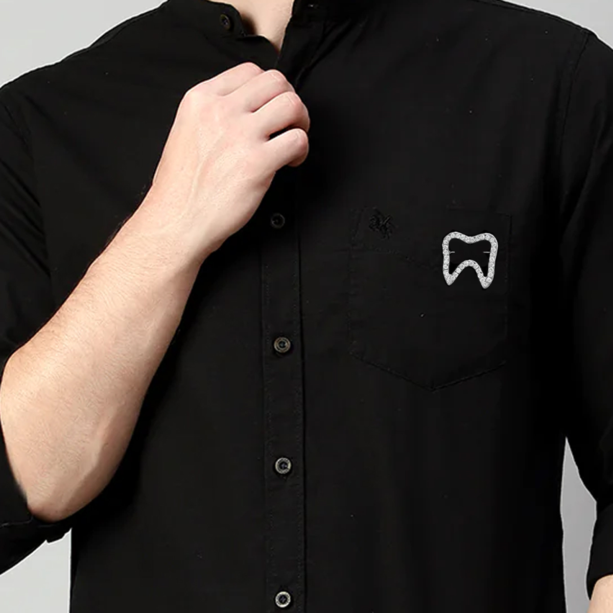 iDENTical Sparkling Tooth Shape Brooch With Stones ZYR-4049