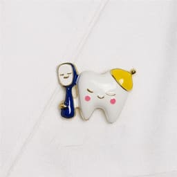 iDENTical Tooth With Golden Hat & Toothbrush Shape Brooch - Pack Of 1 (ZYR-4060) - 3