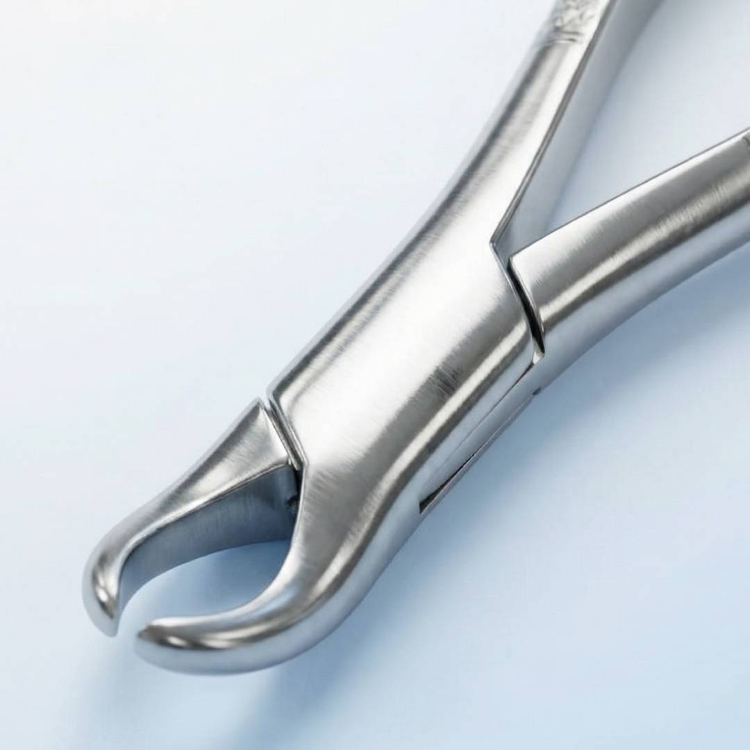 GDC American Forcep Cowhorn First & Second Lower Molars # 23 (F23)