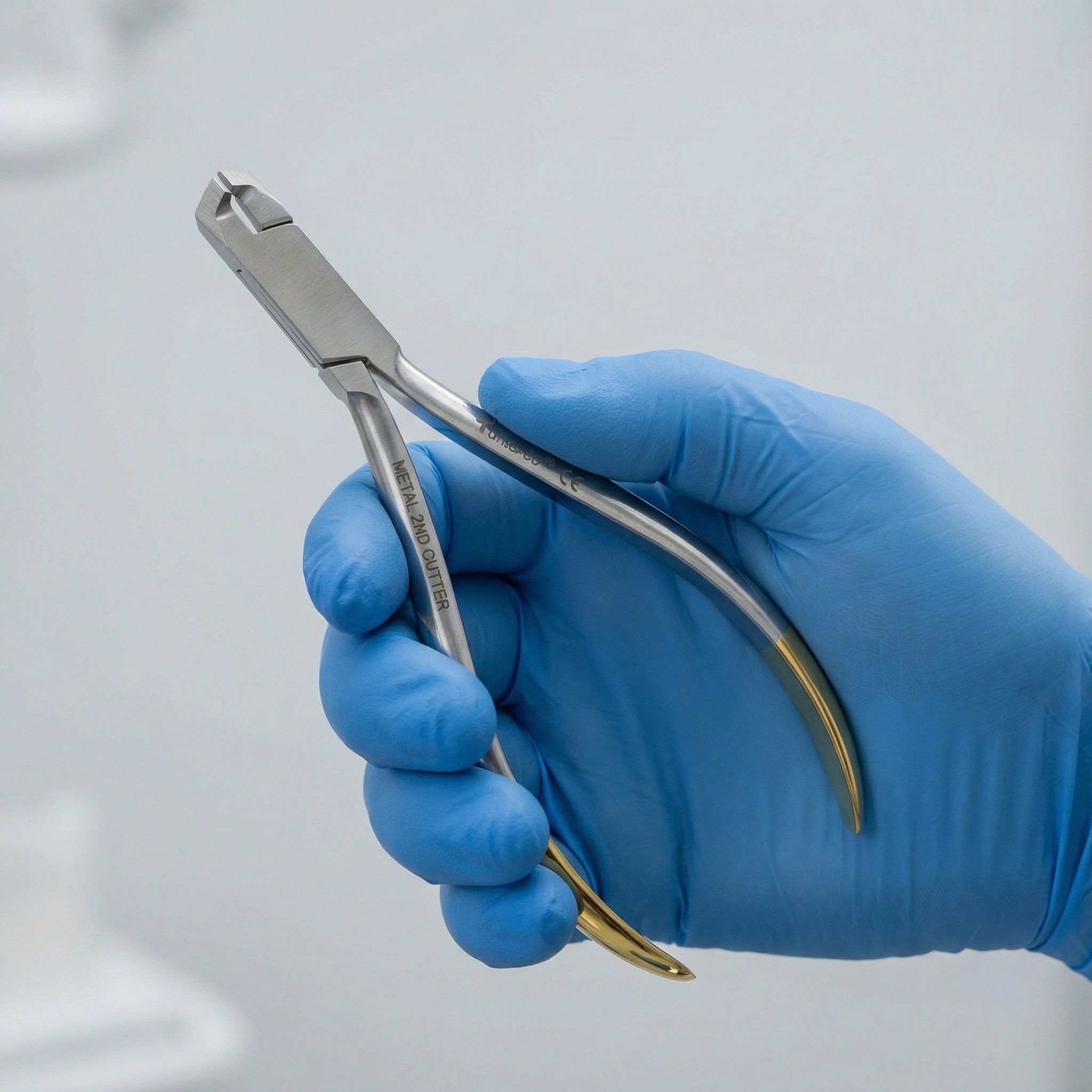 GDC Orthodontics Cutter Tc Distal End Cutter - Hole Short Handle (3000/67H)