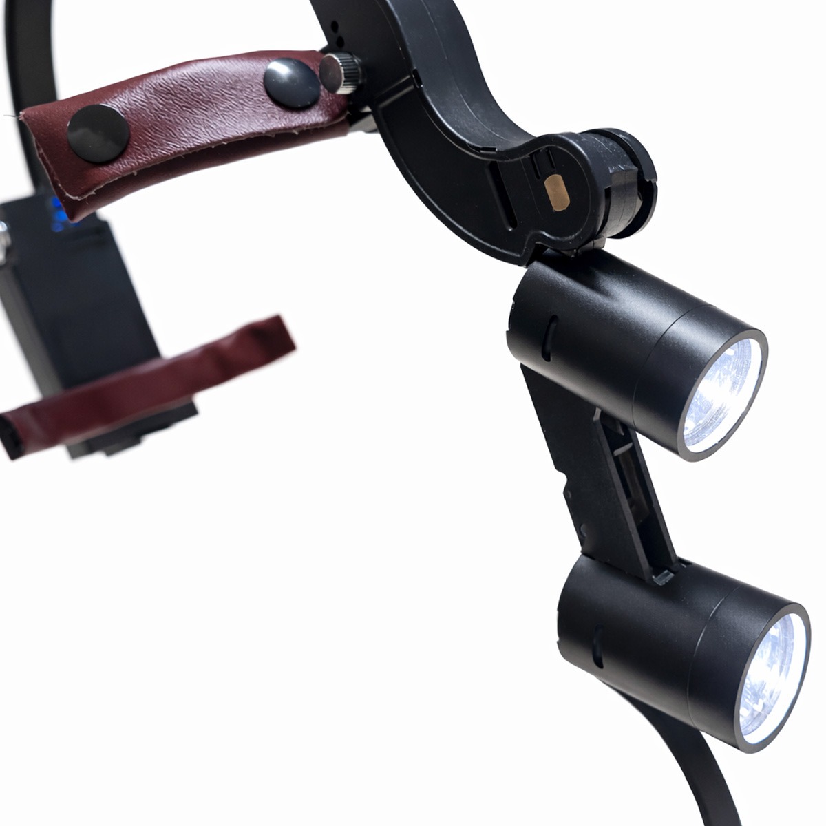 EndoKing Head-Mounted Interchangeable Surgical Loupes (2.5x, 3.5x, 6x) With LED and Magnifying Glasses (1.5x, 2x, 2.5x, 3x)