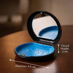 Snow White Aligner Case With Mirror & Removable Base   - 1