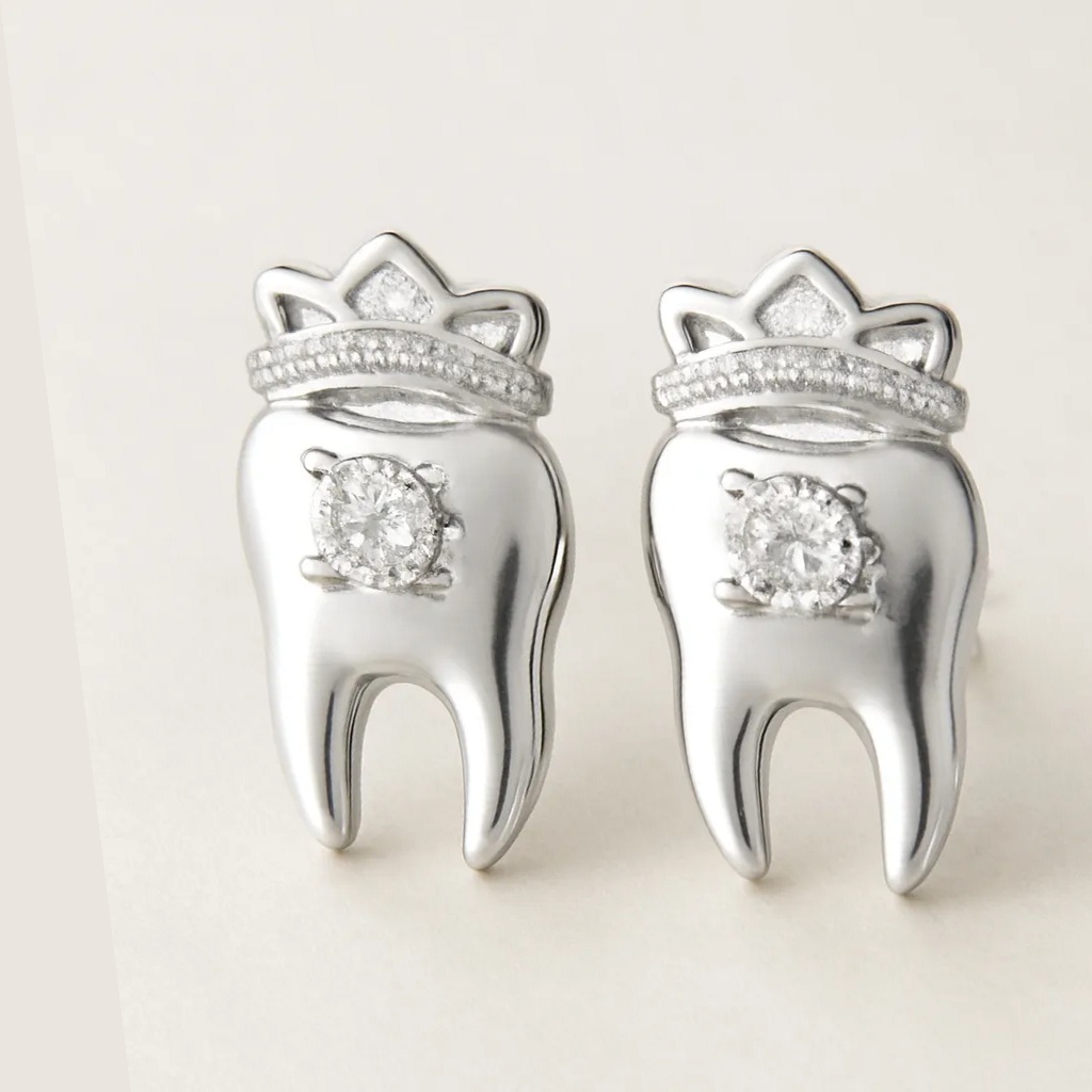 iDENTical Silver Crown With Diamond Tooth Shape Earrings - Pack Of 1 (ZYR-4074)