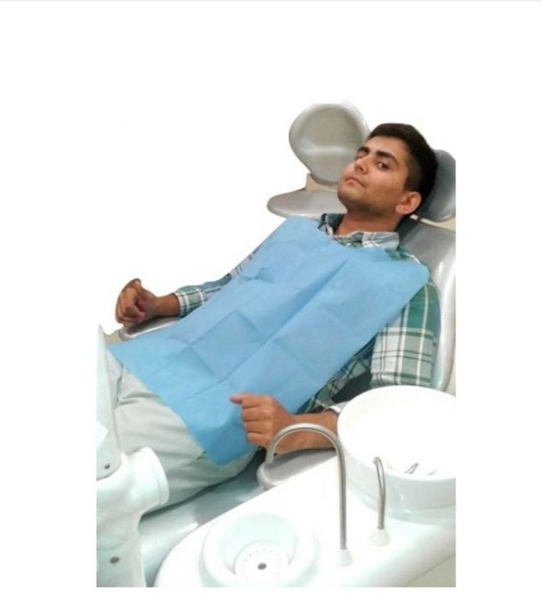 Oro Dental SMMS Round Neck Apron Sky Blue (Pack of 50)