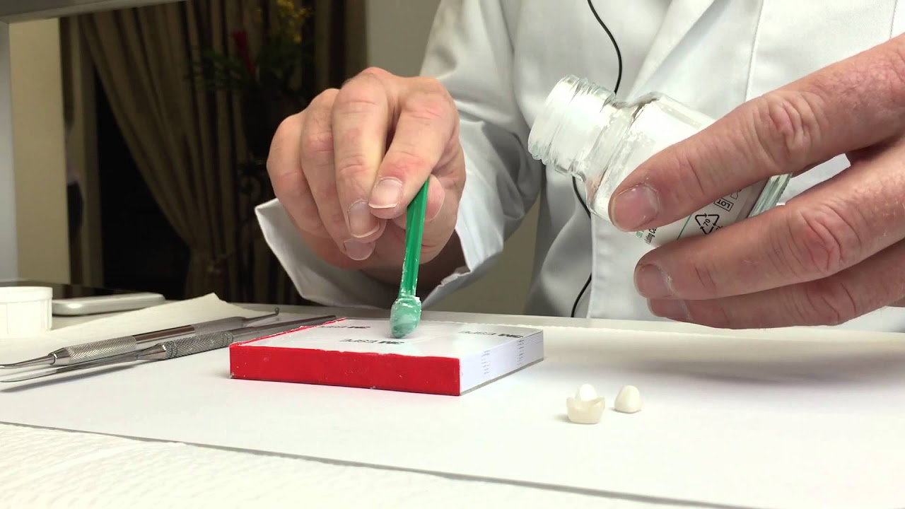 Voco Ionofil Plus GIC Powder/Liquid