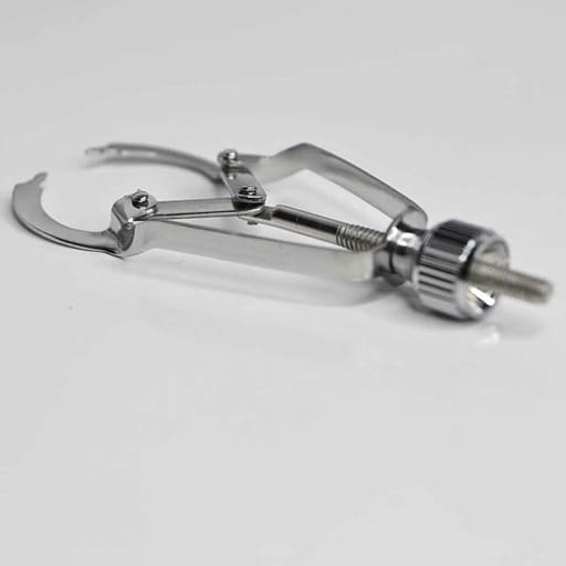 GDC Ivory Retainer (Mri)