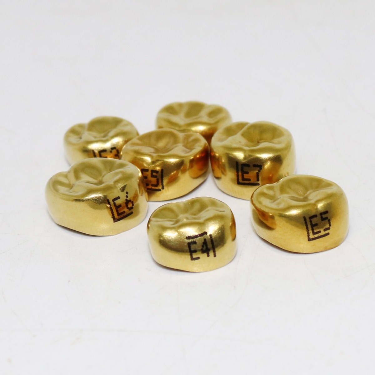 Shinhung Golden Kids Crown (Set of 48 Pieces)